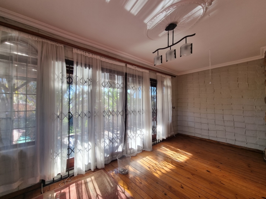 4 Bedroom Property for Sale in Table View Western Cape